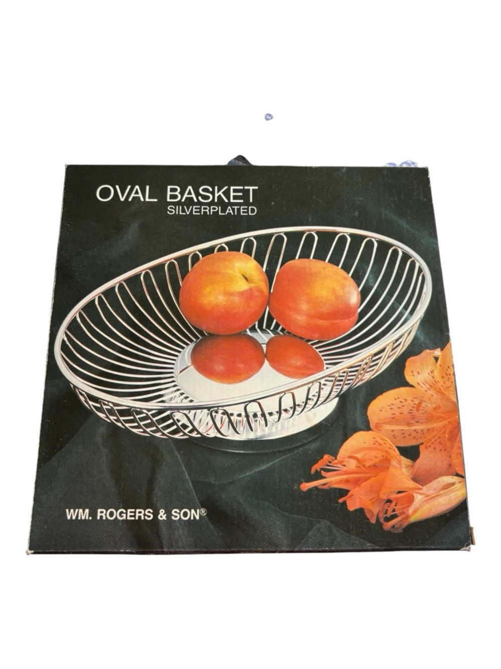 WM. Rogers & Son Silverplated Oval Fruit Basket Silver